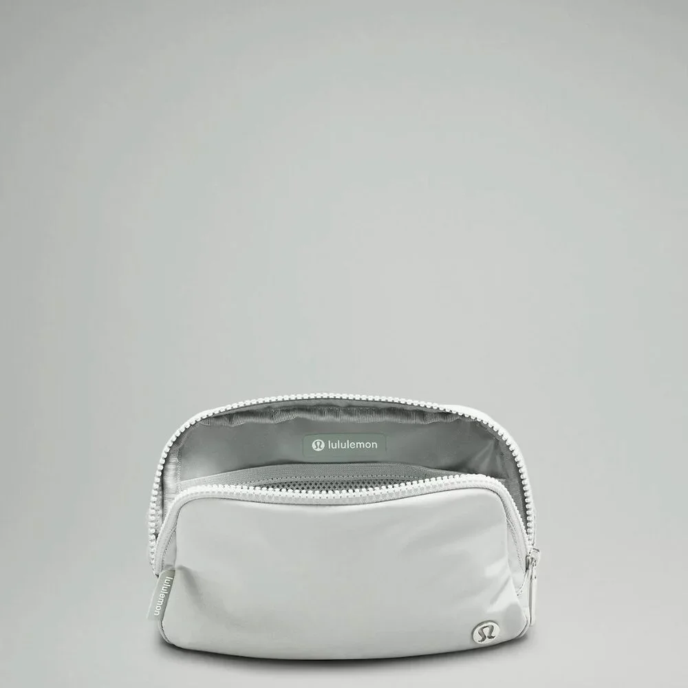 Sold Out Jade Grey Everywhere Belt Bag 1L- lululemon NWT - Picture 3 of 6